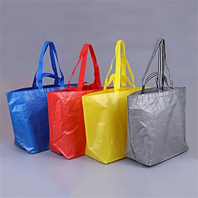 How to maintain the shape of a woven handbag?